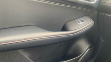 MG Hs 1.5 T-GDI Excite 5dr DCT Petrol Hatchback